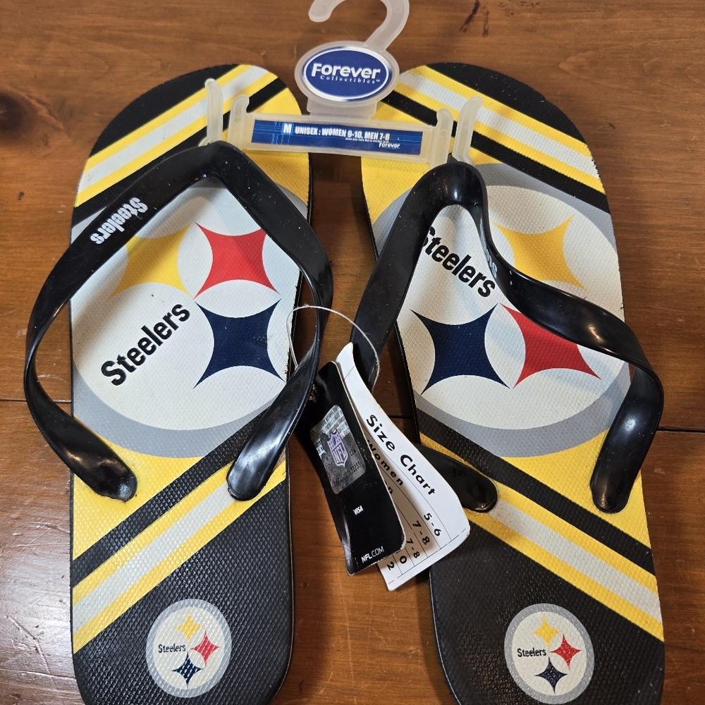 Pittsburgh STEELERS Flip Flops NWT